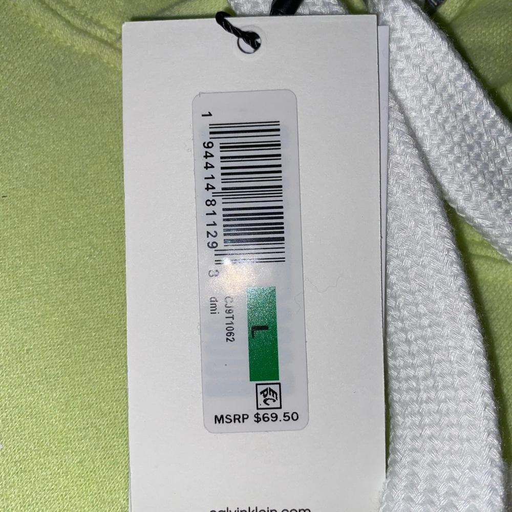 NWT Calvin Klein cropped hoody - Picture 3 of 3